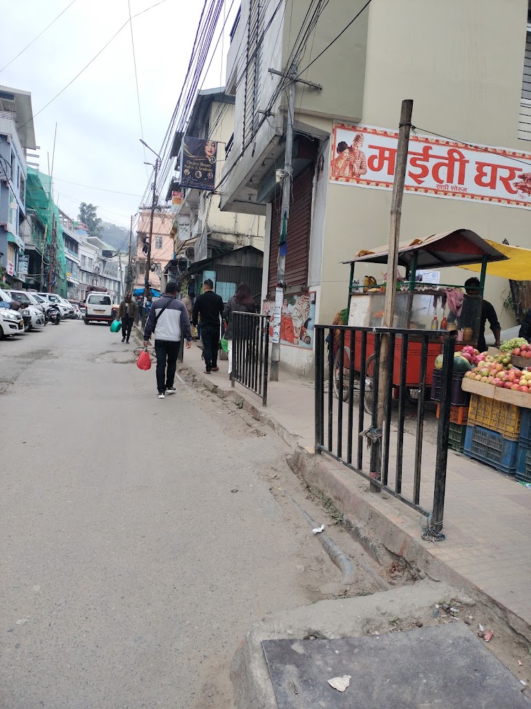 Elegant Beauty Salon Academy