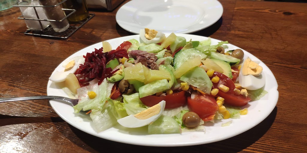 Cafe Bar Santa Maria — Comida y bebida