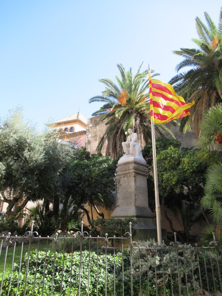 Monument al Doctor Robert | Sitges