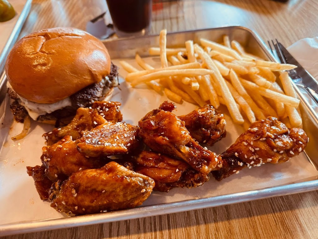  Apple Valley Golf Course & Hoppers