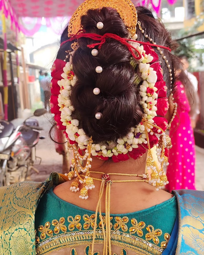 Rajmati Makeup And Mehandi Artist