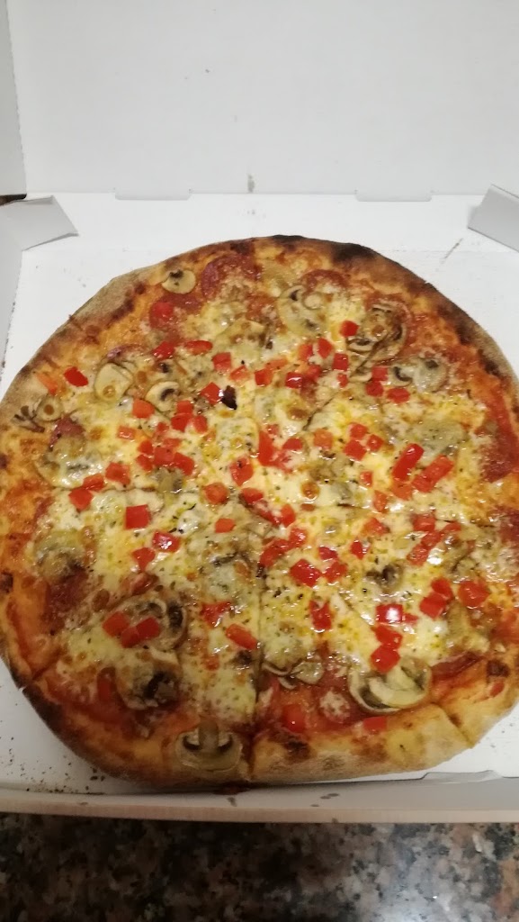 pizza city — Comida y bebida