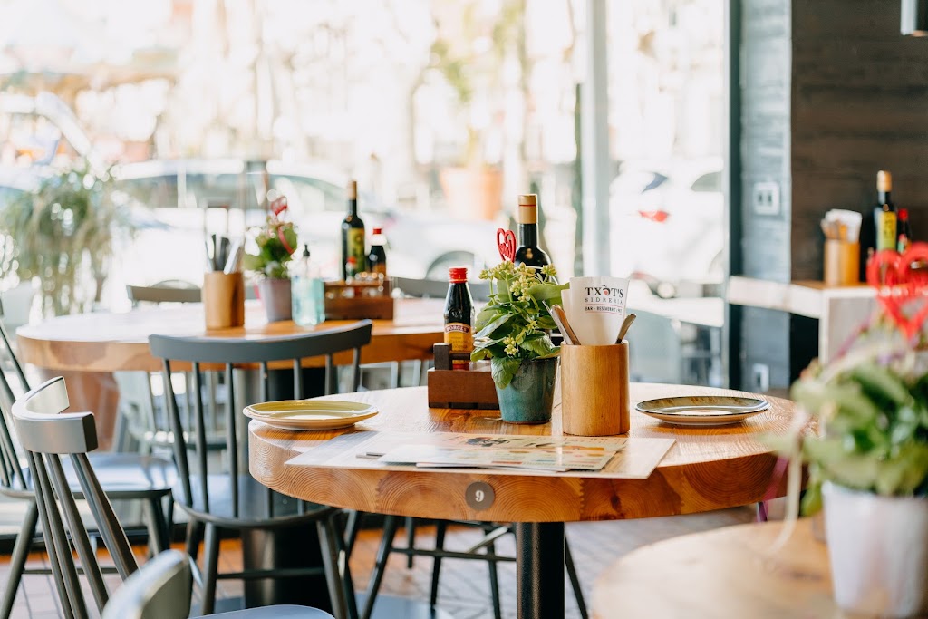 Txots Roses — Ambiente