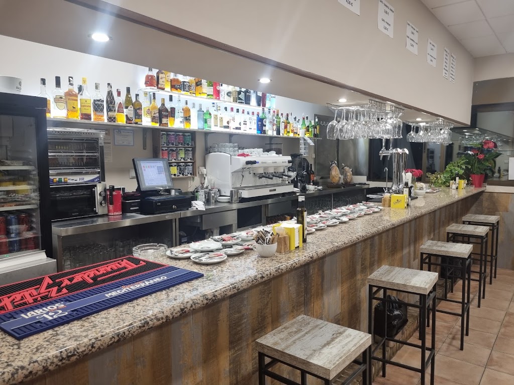 Rest. Quiroga — Ambiente