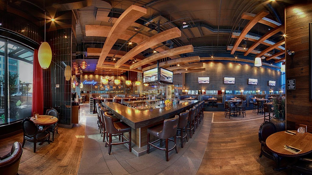Browns Socialhouse Brentwood in Burnaby