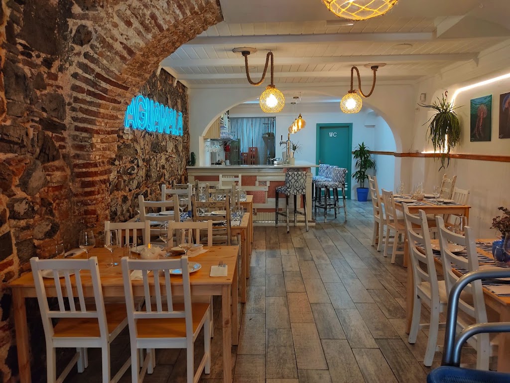 Restaurante Aguamala Gastrobar — Ambiente