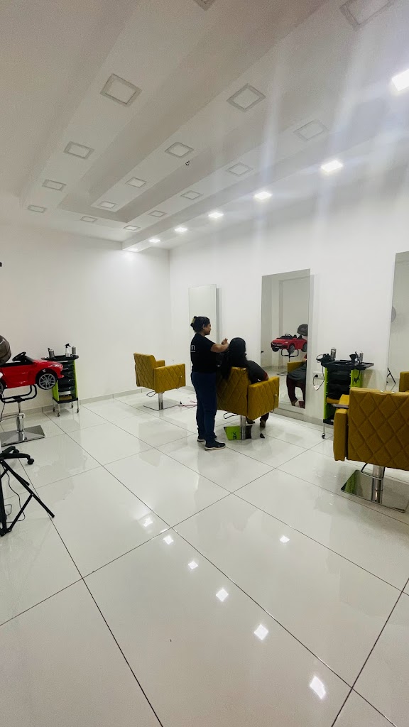 Aakriti Boutique Makeup Studio