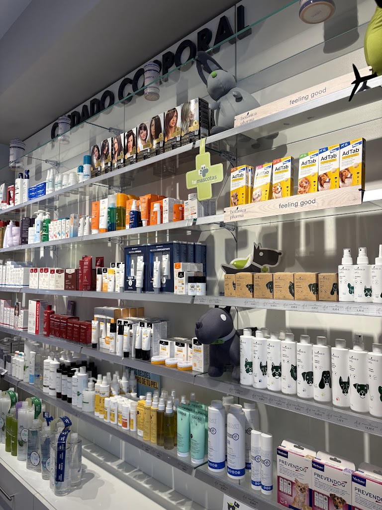 Farmacia Blanca Paloma — Del propietario