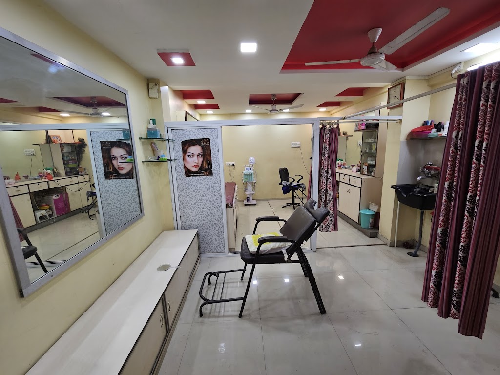 Rasika Beauty Parlor