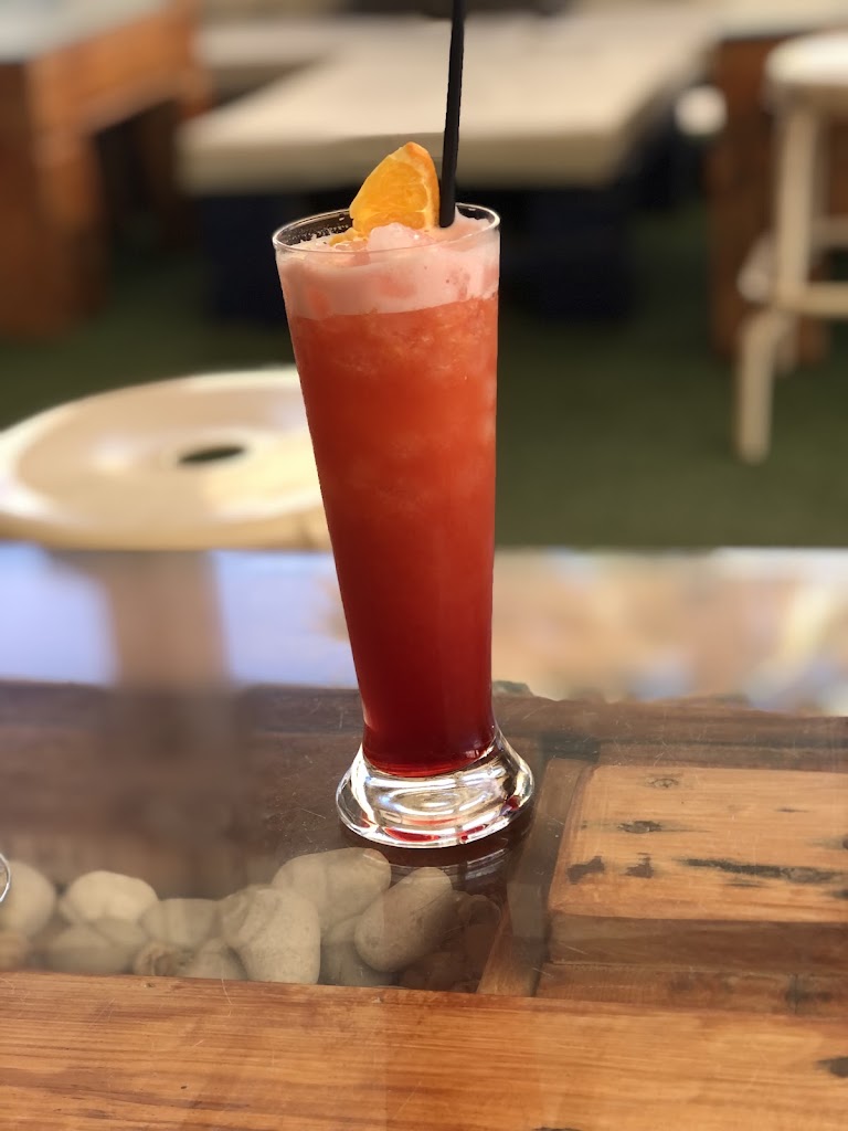 LA BANDIDA BEACH BAR — Comida y bebida