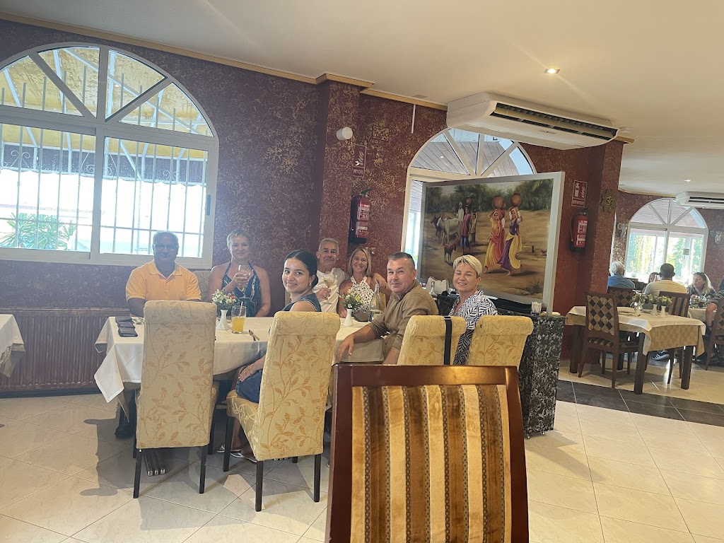 Curry Junction Restaurante