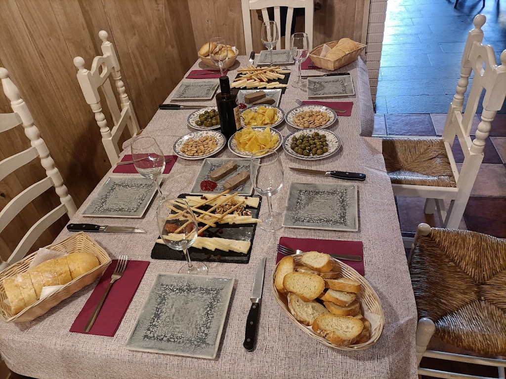 Bar El Rincon del Carnaval — Comida y bebida