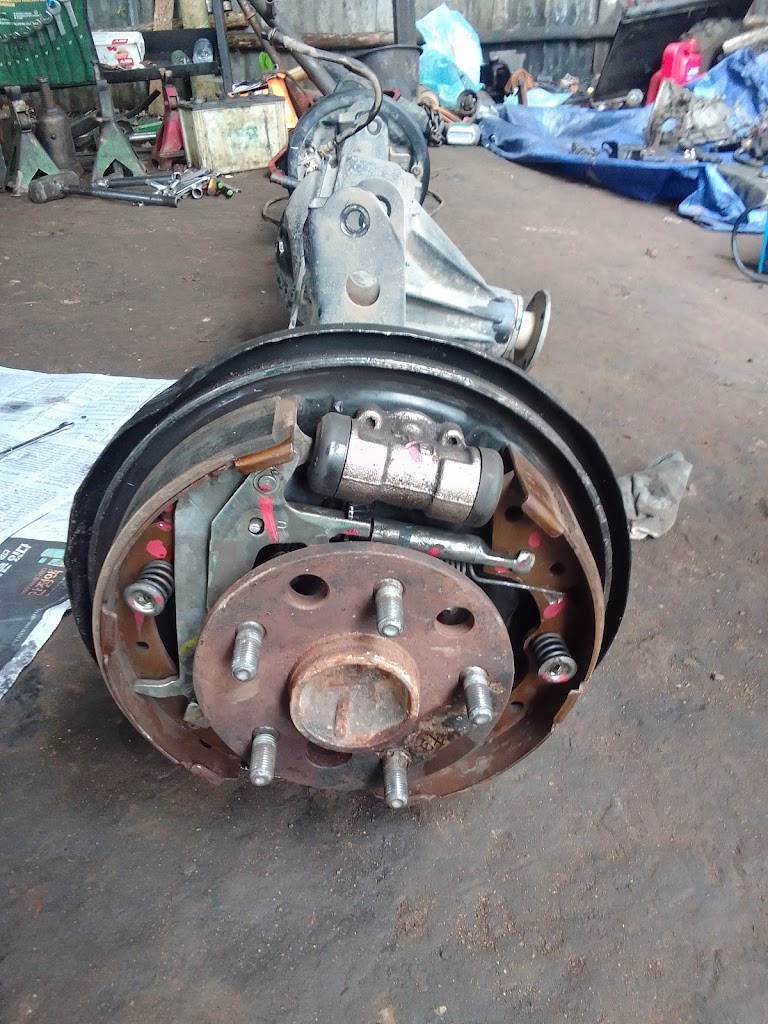 Bengkel mobil marhaen