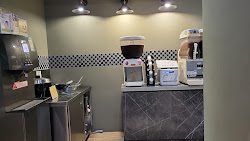 66458509bf36ee6cb6acad28 的照片