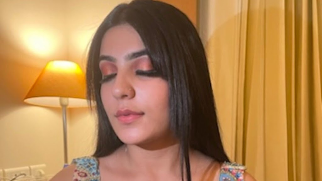 Km Mekeover The Beauty Room Salon Only For Ladies