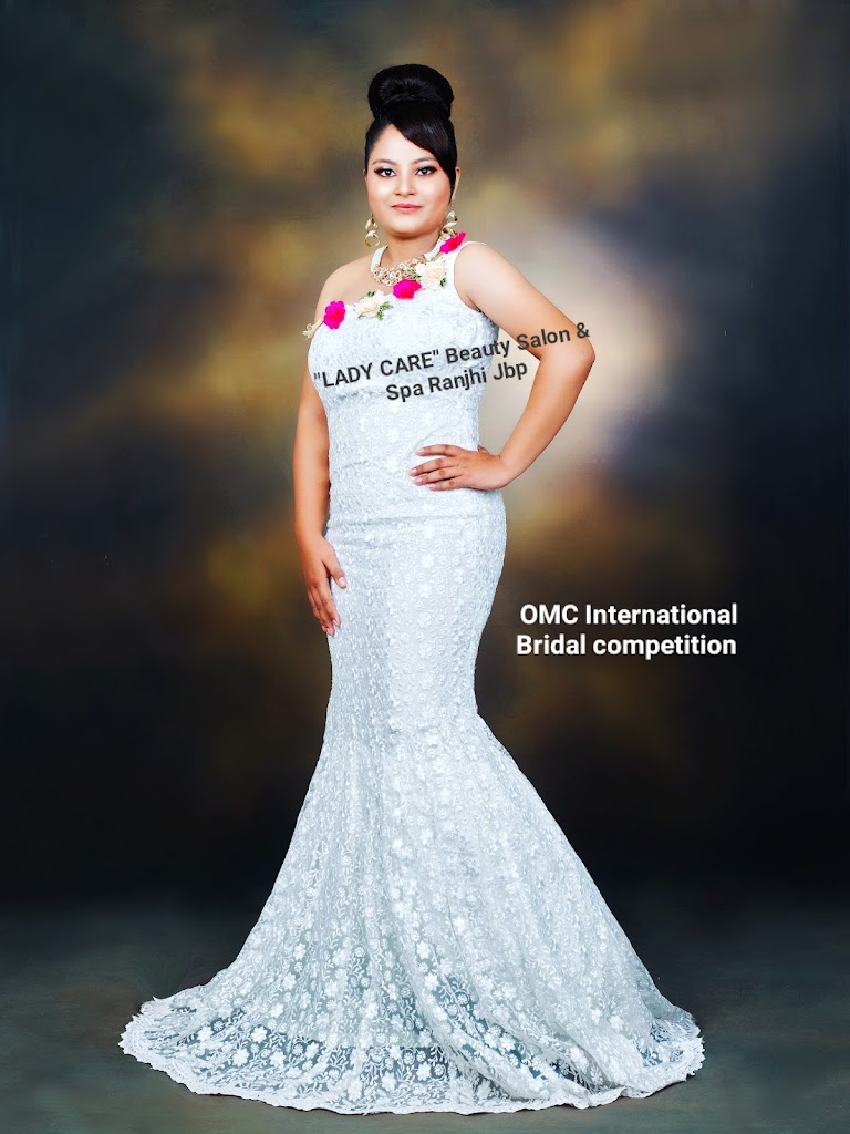 Lady Care Beauty Salon Spa Only For Ladies Hair Treatment Make Up Studio