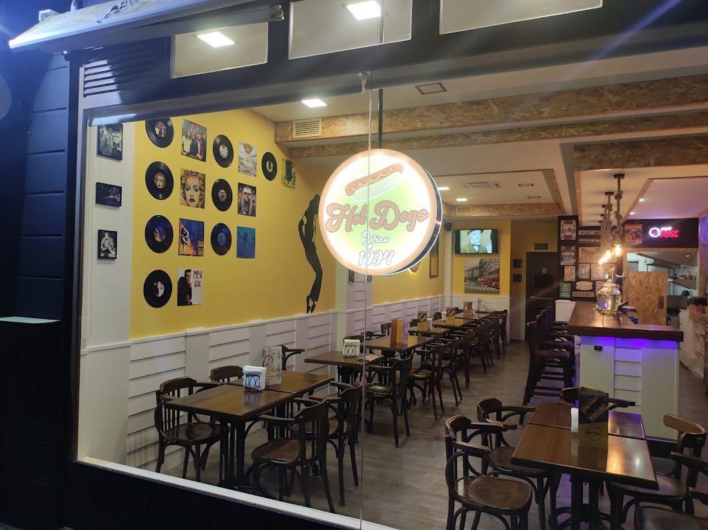 Restaurante Hot Dogs Likes 1994