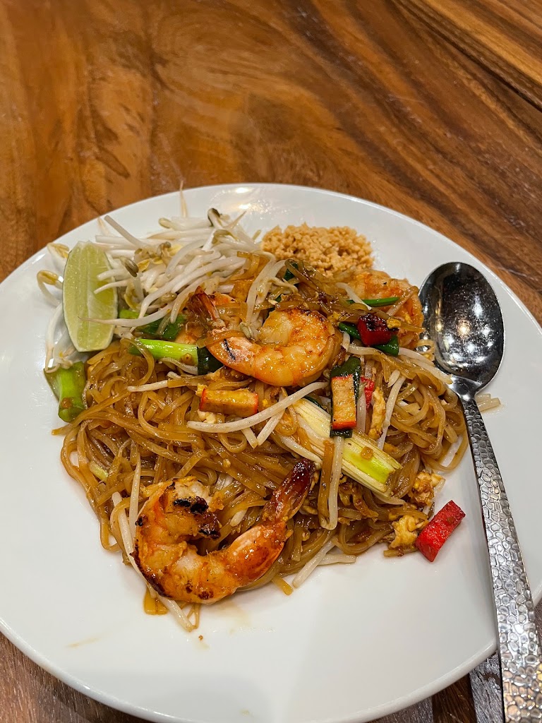 703 Thai Cuisine