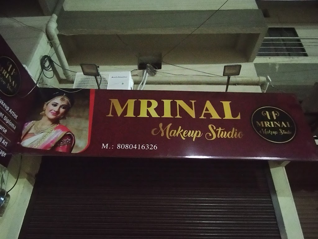 Mrinal Makeup Studio