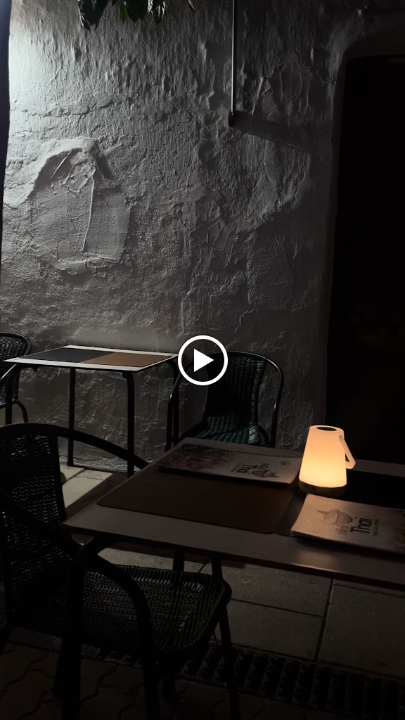 Mini Thai estepona — Videos