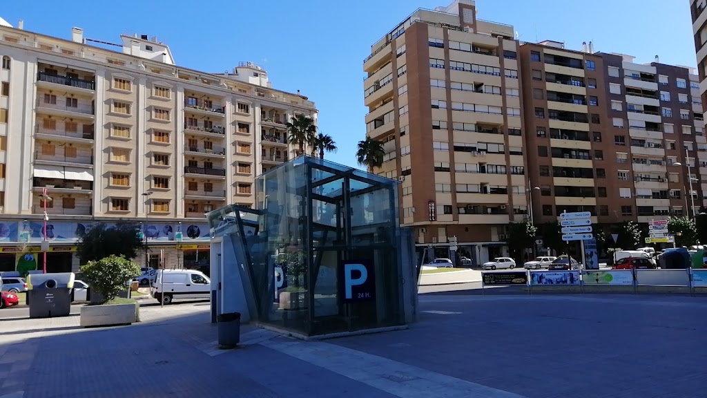 Parking Plaza Generalitat (Pavasal)