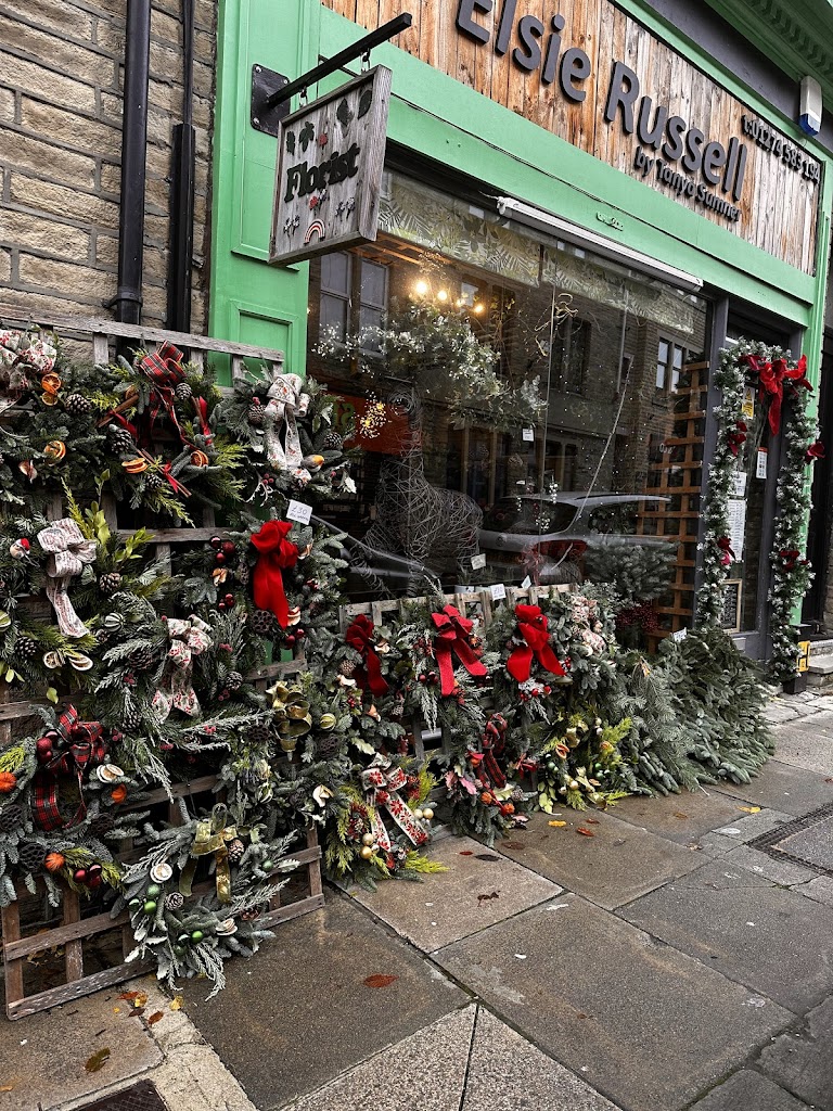 Elsie Russell by Tanya Sumner Florist