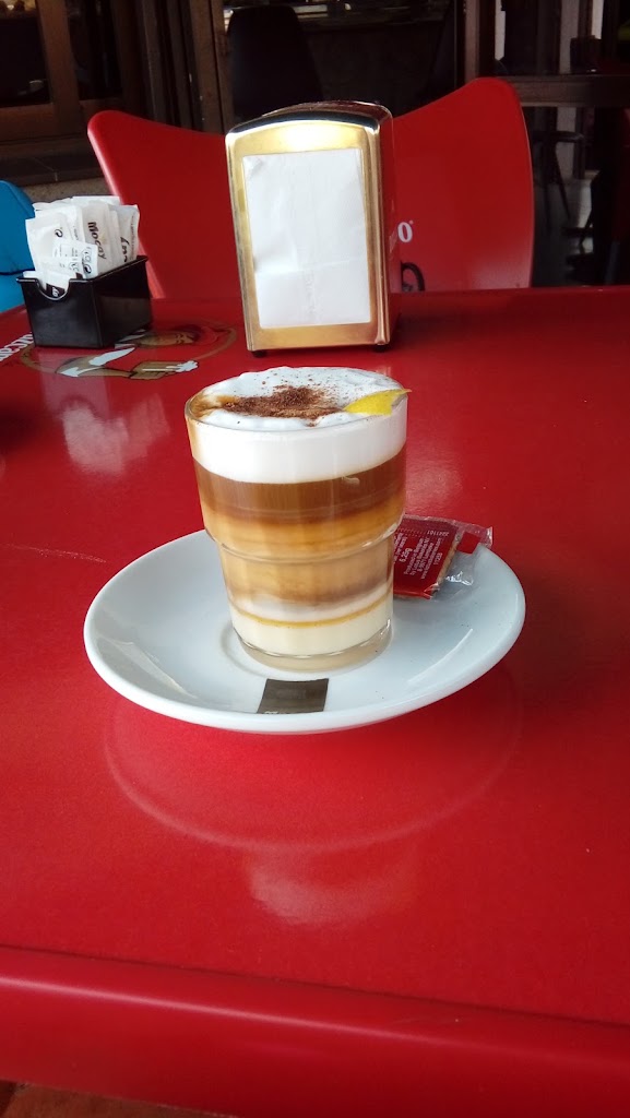 Bar Estacion Servicio — Cortado