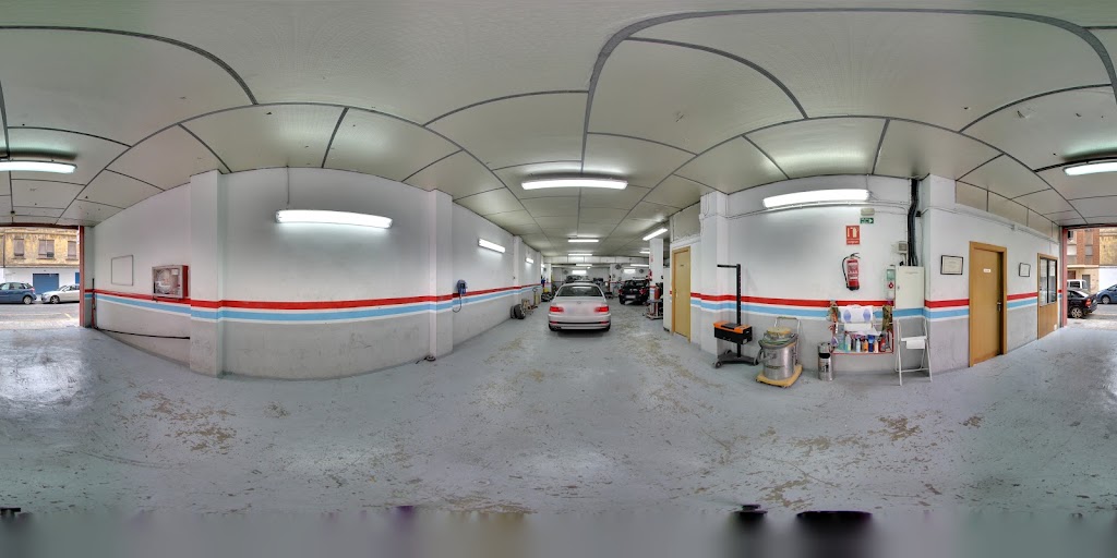 AUTOS PRADERA S.L. — Interior