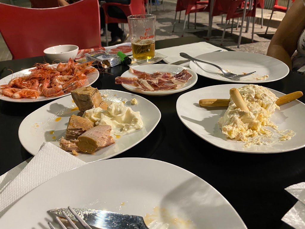 Casa Jacinto — Comida y bebida