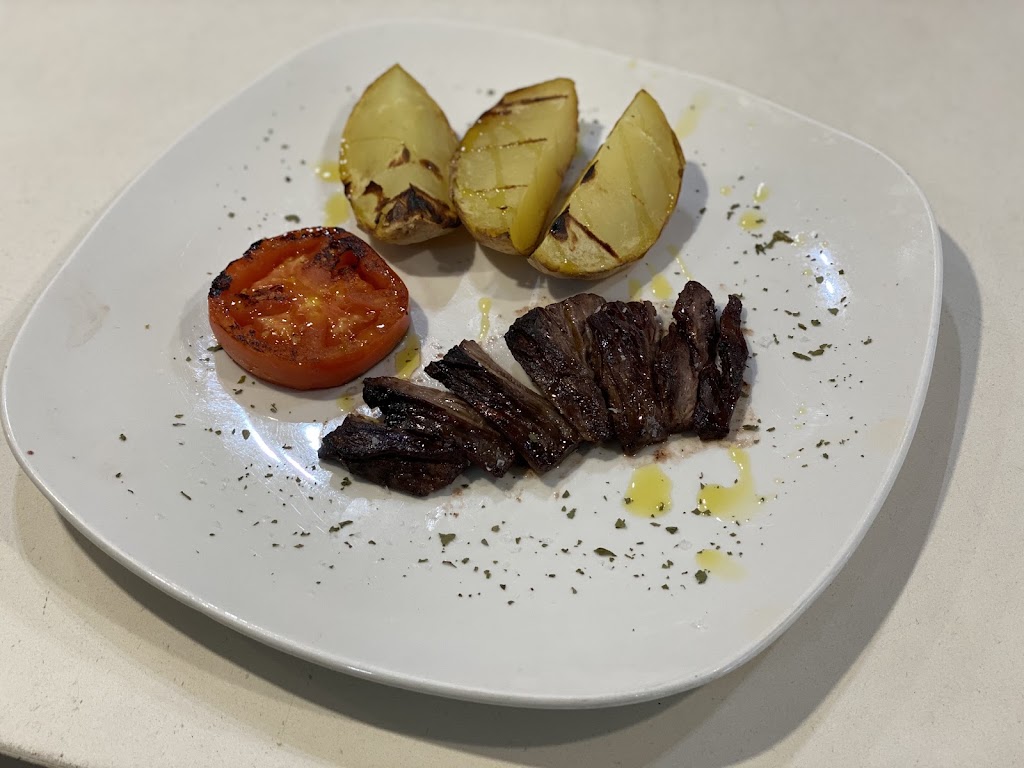 Espai Restaurant — Comida y bebida