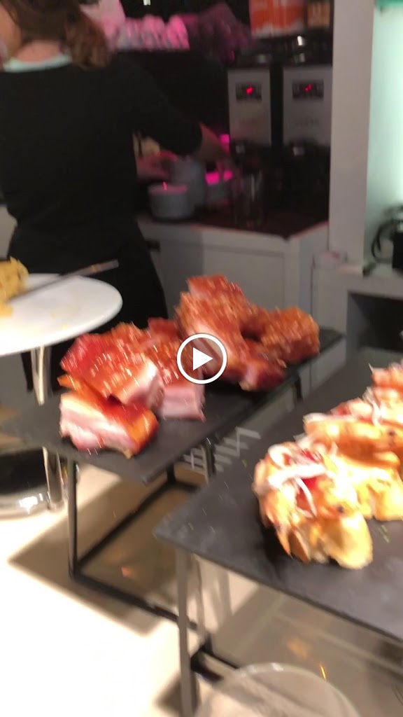 Bar Restaurante Chapoo 0 — Videos