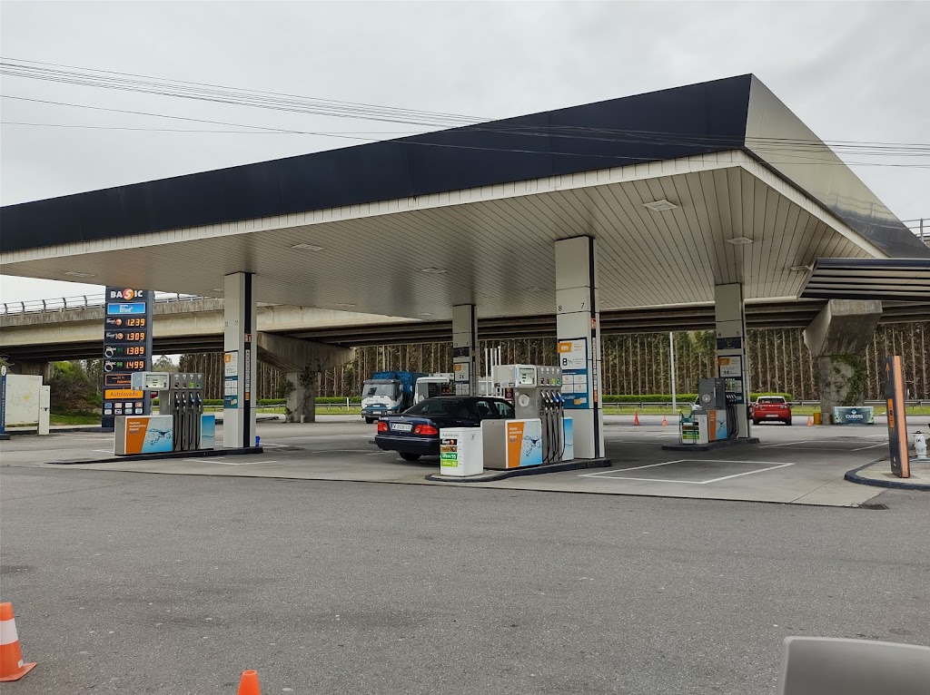 Estacion de Servicio Repsol — Surtidor de combustible