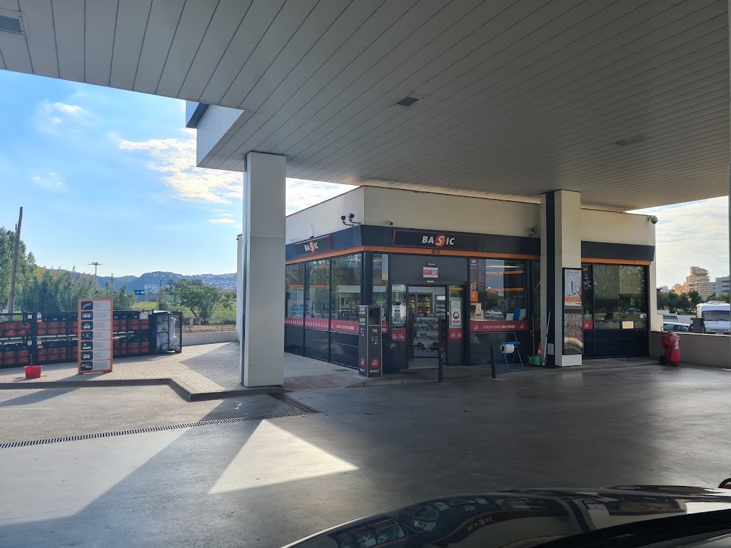 Estacion de Servicio Repsol — Surtidor de combustible