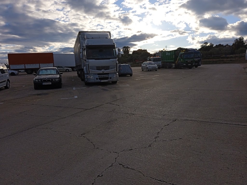 Parking de Camions Amposta Juper Desarollos, S.L. — Del propietario