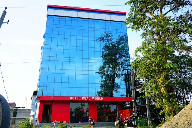 Oyo 701328 Hotel Real World
