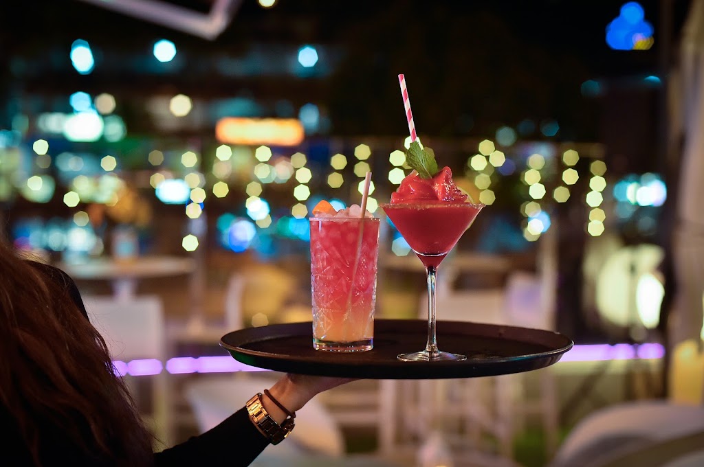 Secret Garden Chill Out — Comida y bebida