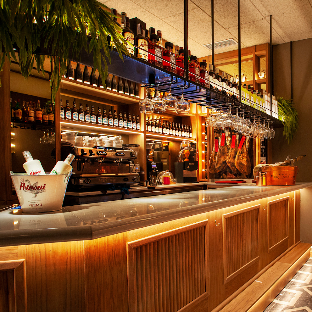 Taberna San Isidro — Ambiente