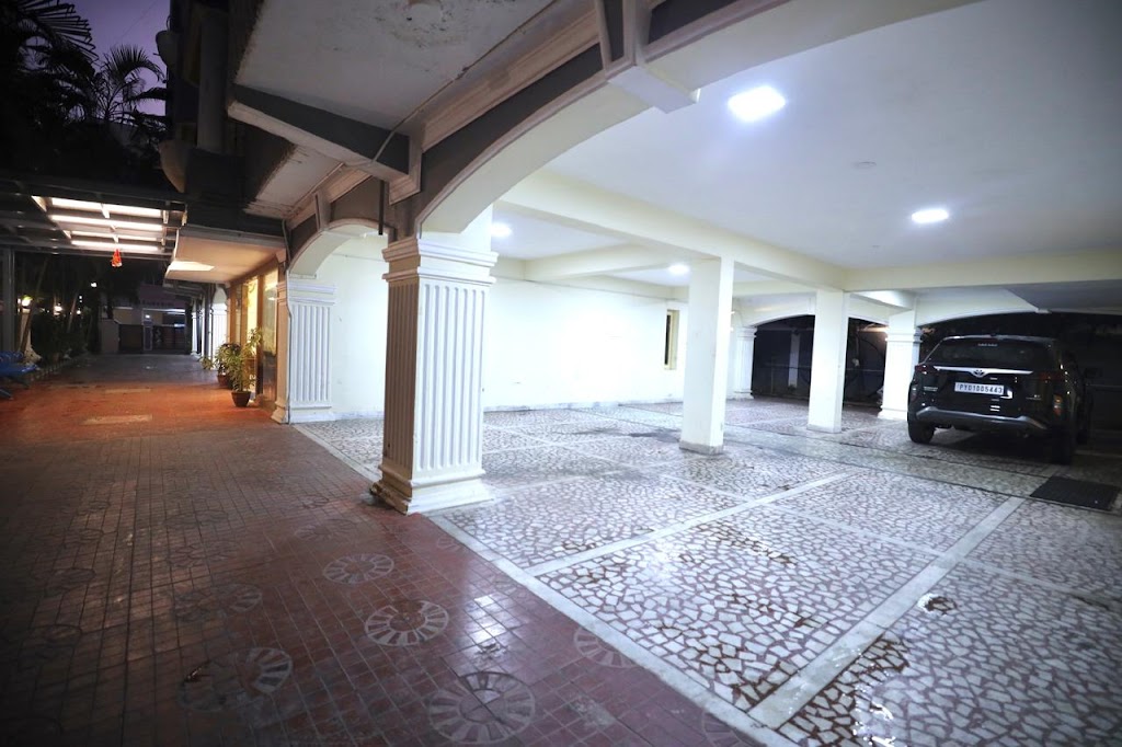 A R Residency