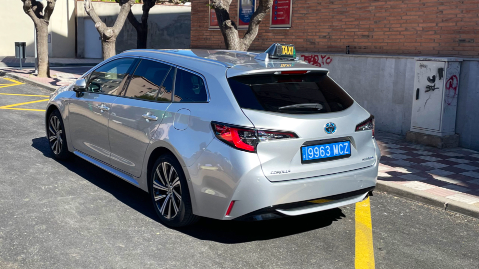 TAXI ESPARREGUERA JAVIER HERNANDEZ