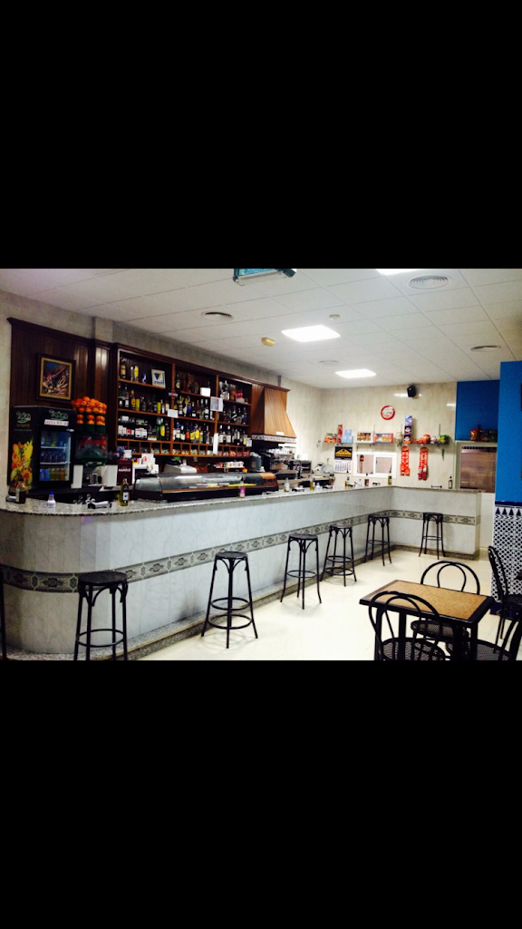 Bar El Pollo Restaurante — Ambiente