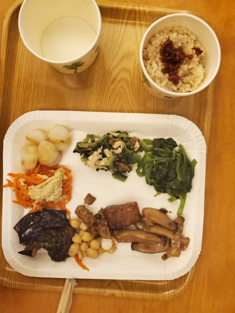 觀音素食自助餐 的照片