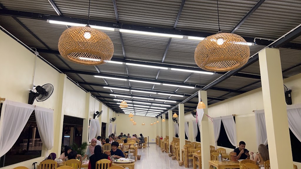 แซ่บบักแปดแสน อีสานฮาลาล の写真
