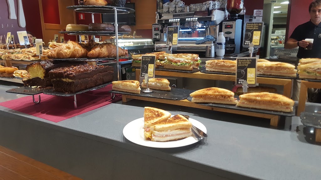 Nam Restaurantes - Artea — Comida y bebida