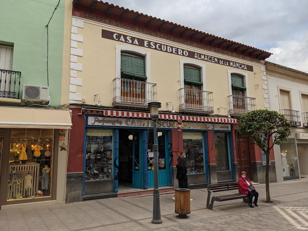 Casa Escudero Almacen de la Mancha