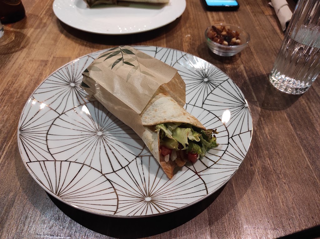 Salutary - Fresh food Torrejon de Ardoz — Comida y bebida