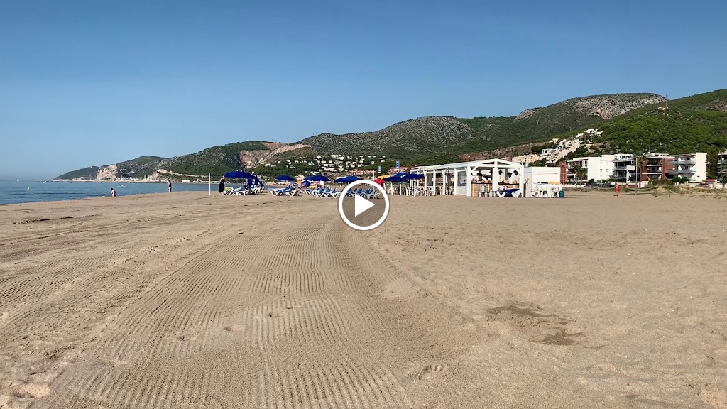 Parking Playa Castelldefels — Videos