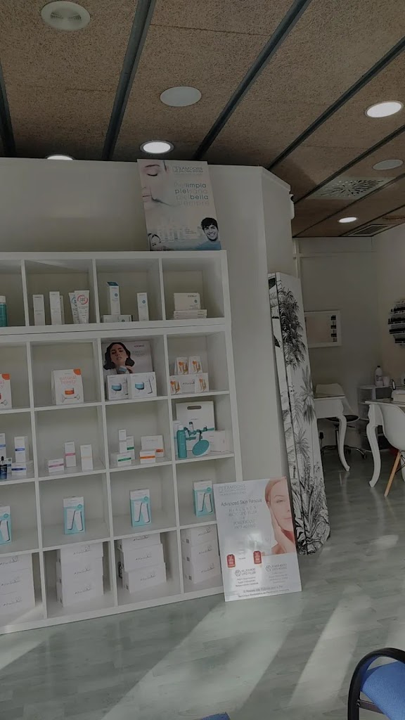Sol y Mas Centro de Estetica y Bronceado — Del propietario