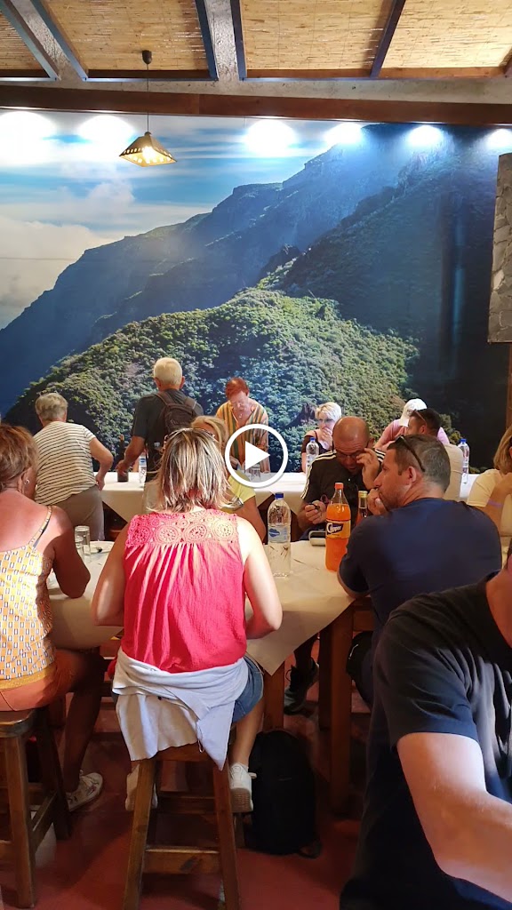 Bar Restaurante Guayadeque — Ambiente