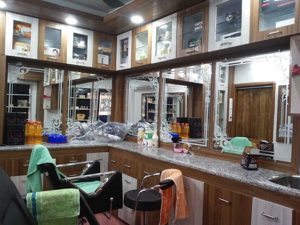 Trupti Beauty Parlour