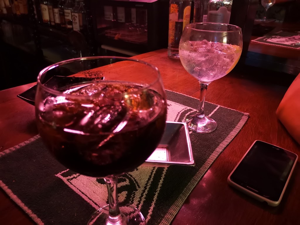 The Galloping Major — Comida y bebida